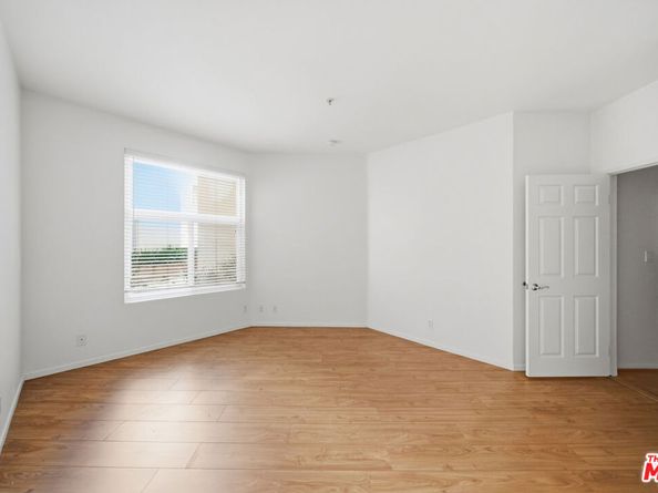 620 S Gramercy Place 127, Los Angeles CA 90005