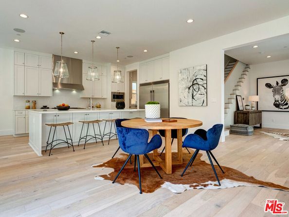 744 Almar Avenue, Pacific Palisades CA 90272