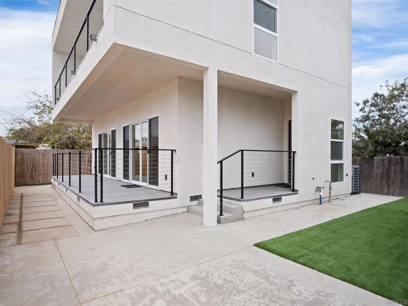 5230 Rincon St, San Diego CA 92115