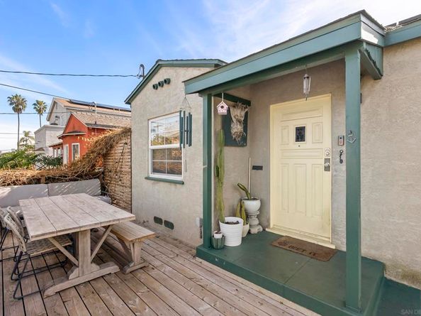 2003 Ebers Street, San Diego CA 92107