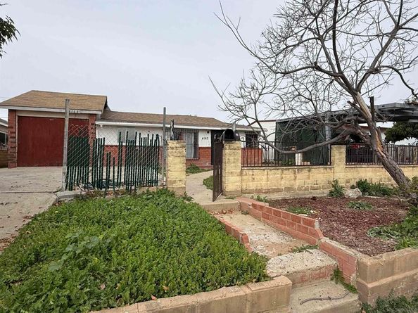 4162 Delta St, San Diego CA 92113