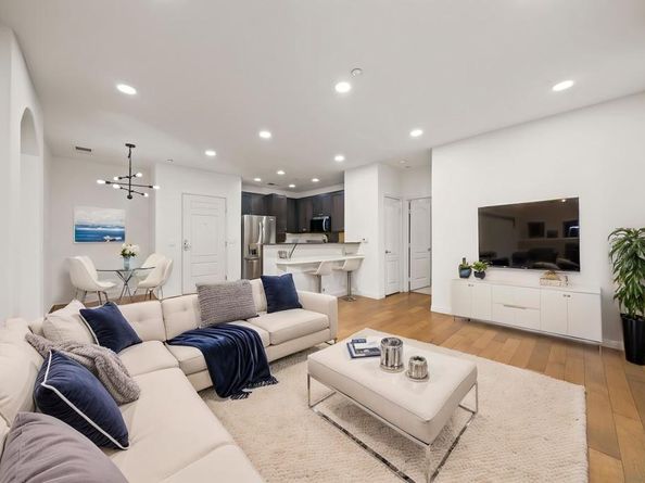 3957 30Th St 320, San Diego CA 92104