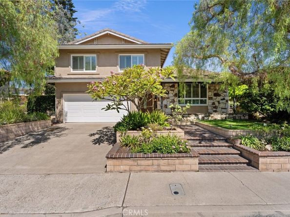 6301 E Bixby Hill Road, Long Beach CA 90815