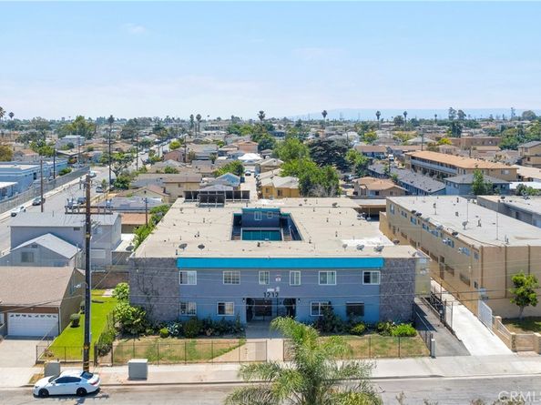 1212 W 107th Street, Los Angeles CA 90044