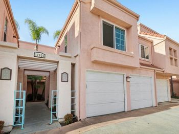 12020 Calle De Medio