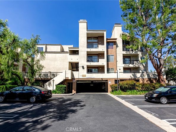 5550 Owensmouth Avenue 120, Woodland Hills CA 91367