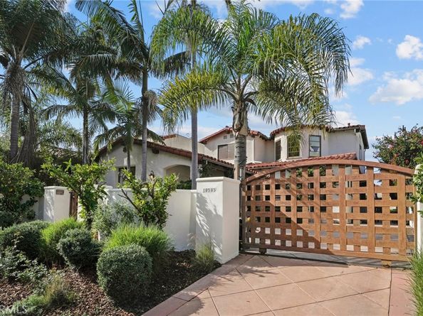 10585 Esther Avenue, Los Angeles CA 90064