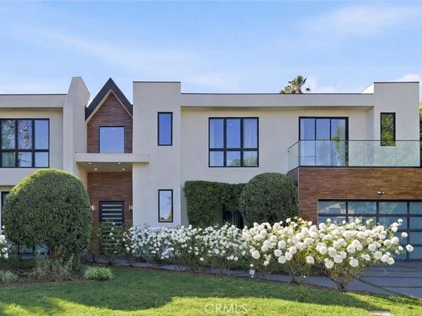 4545 Stern Avenue, Sherman Oaks CA 91423