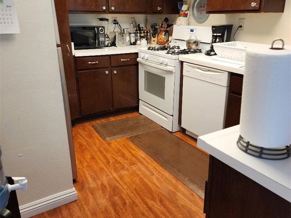 15116 S RAYMOND Avenue 104, Gardena CA 90247