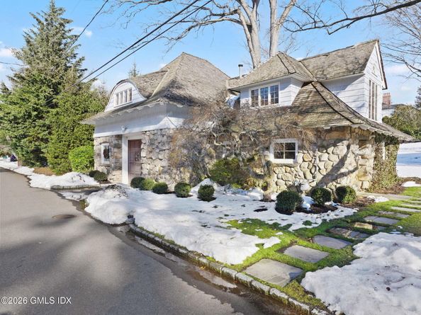 26 Glen Avon Drive, Riverside CT 06878