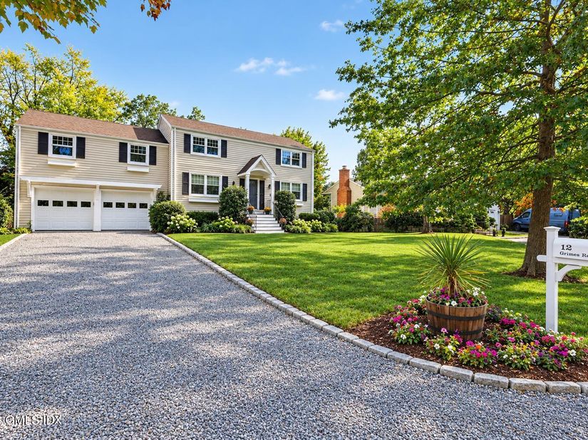 12 Grimes Road, Old Greenwich CT 06870