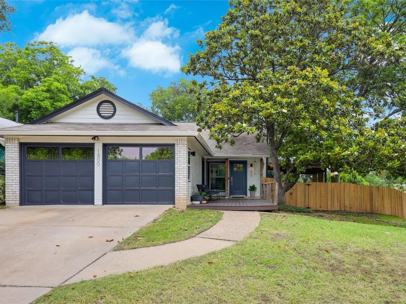 1800 Rainy Meadows DR, Austin TX 78758