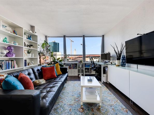 1800 Lavaca ST A711, Austin TX 78701