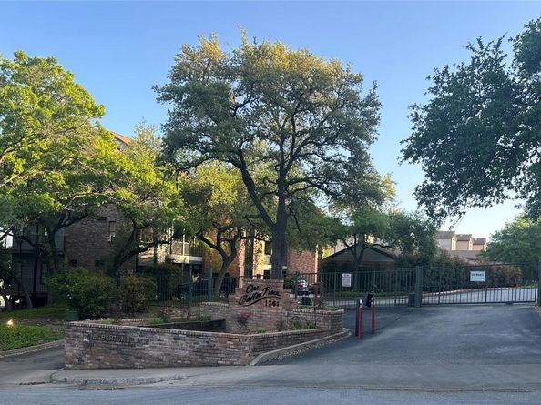1741 Spyglass DR 1323, Austin TX 78746