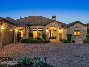 3809 Verano DR