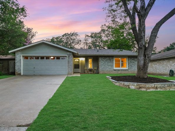 6906 Moonmont DR, Austin TX 78745
