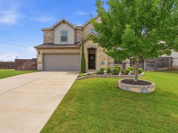 14215 Alloro DR