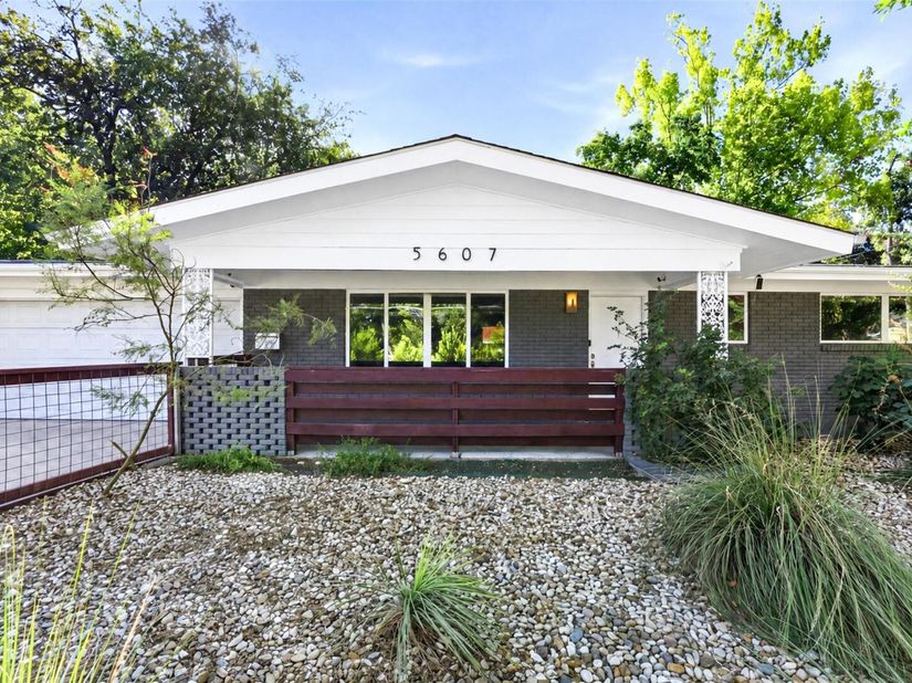 5607 Berkman DR, Austin TX 78723