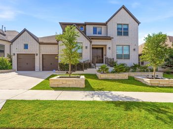 413 Summerhill LN