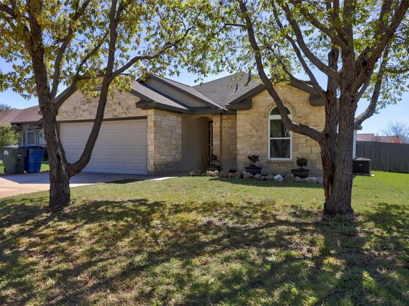 606 Los Robles RD, Leander TX 78641