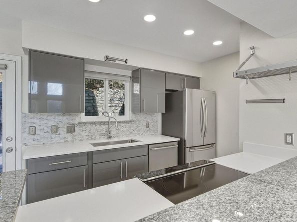 6723 Old Quarry LN, Austin TX 78731