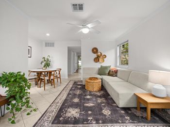 2104 Cullen Ave
