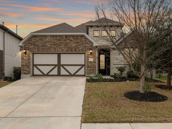 520 Merlin LN, Leander TX 78641