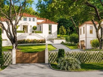 3808 Balcones DR