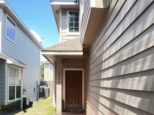 6026 Yorkglen Manor Lane, Houston TX 77084