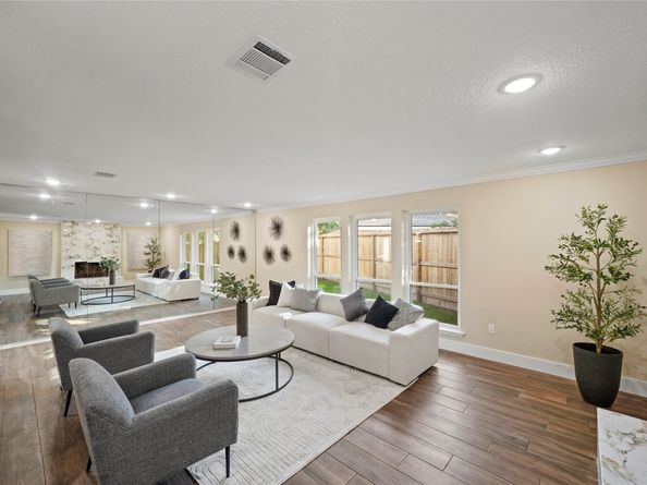 11804 Westmere Drive, Houston TX 77077