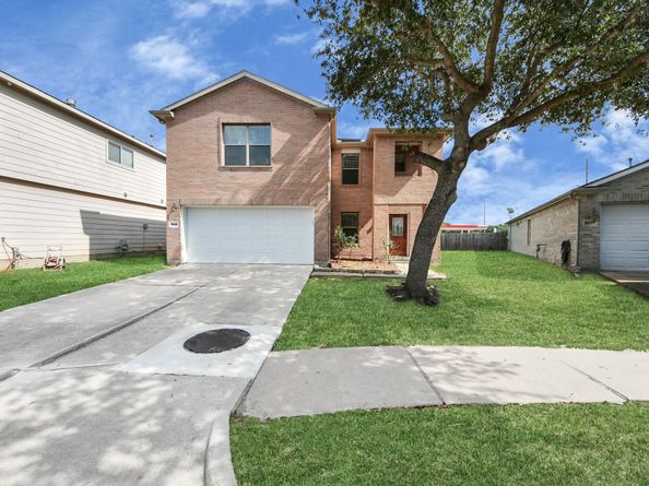 9226 Kendale Drive, Houston TX 77083