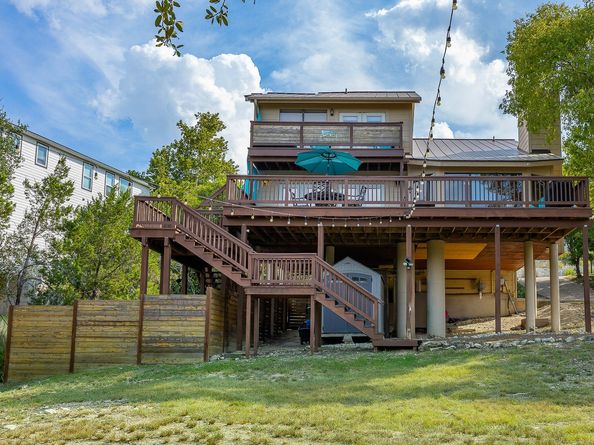 156 Lakefront Drive, Point Venture TX 78645