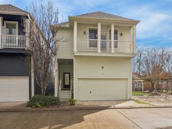 3322 Garden Crest Lane