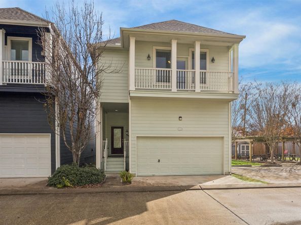 3322 Garden Crest Lane, Houston TX 77018