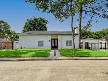 10118 Briar Rose Drive