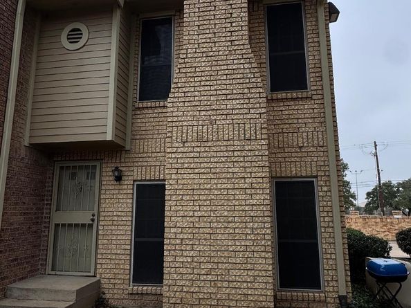 3600 Jeanetta Street 1301, Houston TX 77063