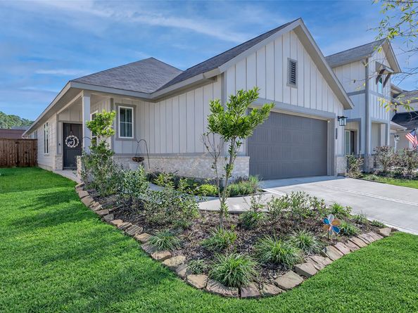2818 Bluebonnet Ridge Drive, Conroe TX 77304