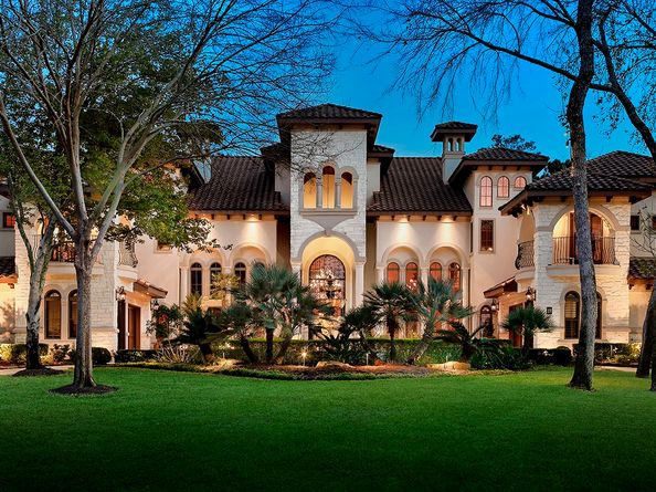 19 Hepplewhite Way, The Woodlands TX 77382