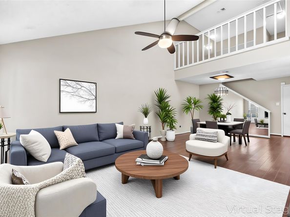 13901 Hollowgreen Drive, Houston TX 77082