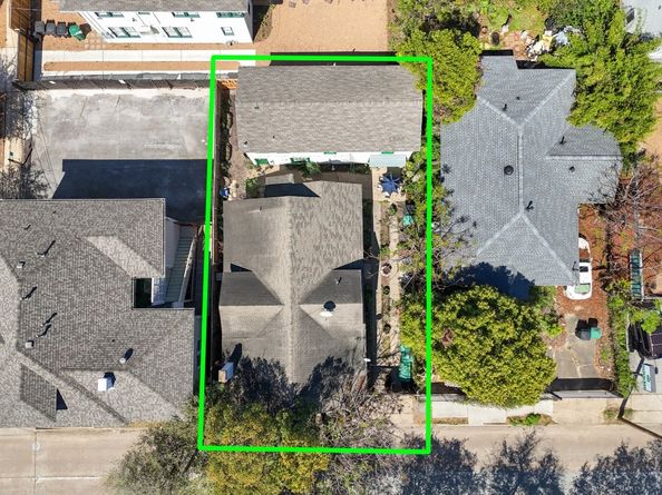 816 Richmond Avenue, Houston TX 77006