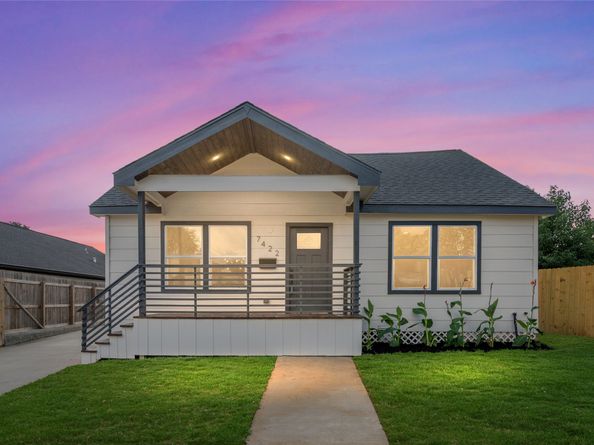 7422 Mckinney Street, Houston TX 77011