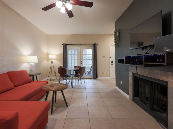 8055 Cambridge Street 15, Houston TX 77054