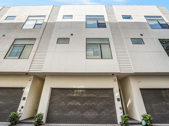 1004 California Street 203, Houston TX 77006