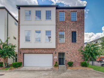 1743 Dominica Drive