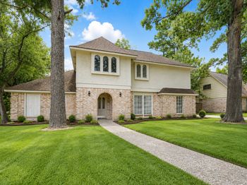 11711 Gardenglen Drive