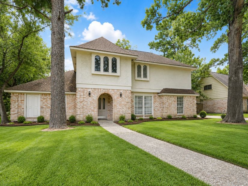 11711 Gardenglen Drive, Houston TX 77070