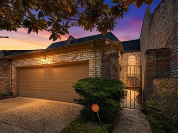 425 E Fair Harbor Lane