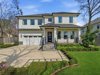 802 W 30th Street