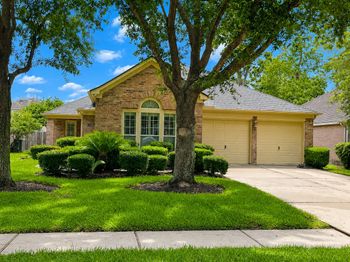 11819 Misty Peak Lane