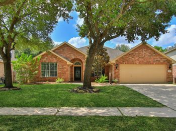 2914 Silverwood Park Lane
